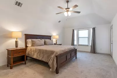 1900 Melinda Lane, Farmers Branch, TX 75234 - Photo 13