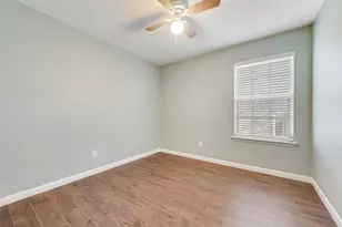 2528 Big Spring Dr, Fort Worth, TX 76120 - Photo 21