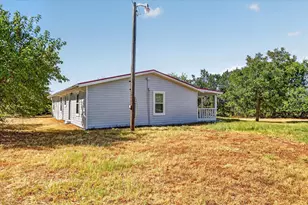 795 Meadow Rd, Springtown, TX 76082 - Photo 19