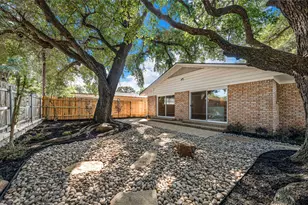 2901 Woodland Dr, Waco, TX 76710 - Photo 37