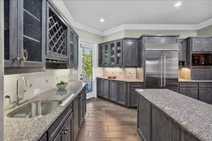 6900 Baltusrol Rd, Fort Worth, TX 76132 - Photo 9
