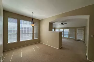 10701 Nashville Dr, Frisco, TX 75035 - Photo 5