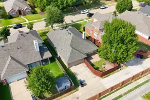 10701 Nashville Dr, Frisco, TX 75035 - Photo 33