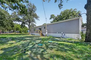 451 Shadyoaks Ln, Little Elm, TX 75068 - Photo 21