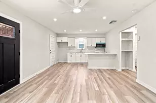 1504 Coral Cut Off, Pelican Bay, TX 76020 - Photo 9