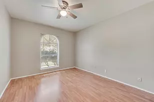 2002 Rose Hill Rd, Carrollton, TX 75007 - Photo 17