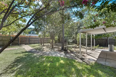 2002 Rose Hill Road, Carrollton, TX 75007 - Photo 27
