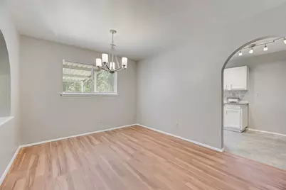 2002 Rose Hill Road, Carrollton, TX 75007 - Photo 7