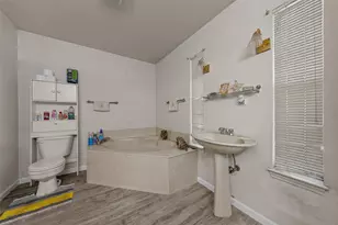 353 County Rd 176, Marlin, TX 76661 - Photo 13