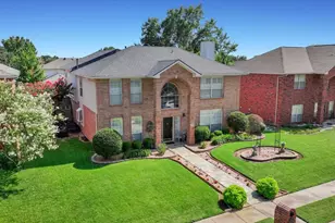 1324 Black Oak Dr, Carrollton, TX 75007 - Photo 35