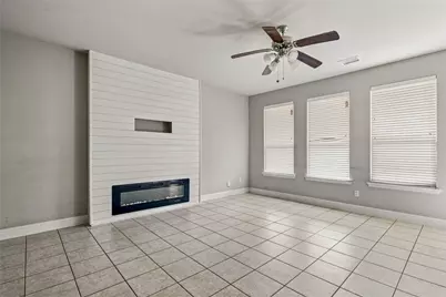 105 Finlee Lane, Red Oak, TX 75154 - Photo 11