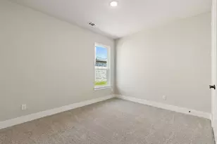 1009 Goldenrod Dr, Justin, TX 76247 - Photo 25