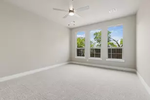 1011 Goldenrod Dr, Justin, TX 76247 - Photo 9