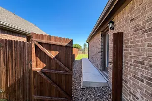553 New Dawn Dr, Lavon, TX 75166 - Photo 13