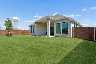 1019 Goldenrod Dr, Justin, TX 76247 - Photo 27