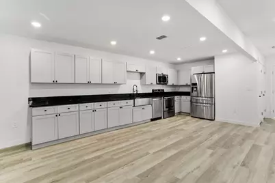2149 Willow Place #B, Carrollton, TX 75006 - Photo 9