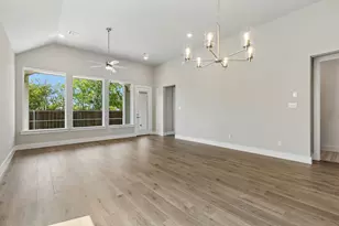 1005 Goldenrod Dr, Justin, TX 76247 - Photo 19
