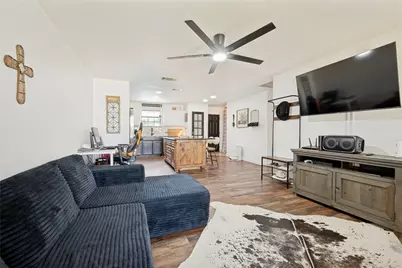 105 N 7th Street, Sanger, TX 76266 - Photo 9