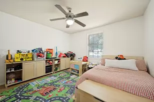 105 N 7th St, Sanger, TX 76266 - Photo 13