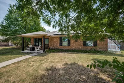 105 N 7th Street, Sanger, TX 76266 - Photo 5