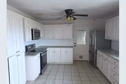 10456 Gentry Drive, Justin, TX 76247 - Photo 7