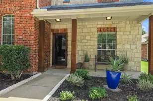 13827 Plum Valley Dr, Frisco, TX 75033 - Photo 5