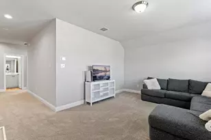 405 Rosie Ct, Argyle, TX 76226 - Photo 15