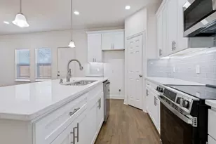 4224 Colonial Ave, Dallas, TX 75215 - Photo 11