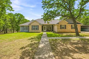 330 Rambling Oaks Rd, Graham, TX 76450 - Photo 1