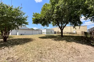 211 Ramsey St, Cedar Hill, TX 75104 - Photo 15
