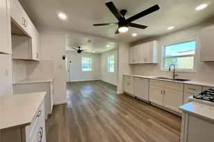 211 Ramsey St, Cedar Hill, TX 75104 - Photo 5