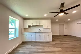 211 Ramsey St, Cedar Hill, TX 75104 - Photo 9