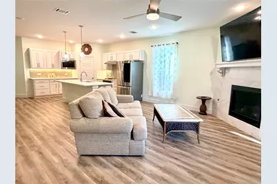 10923 Eva Mae Boulevard, Grand Prairie, TX 76065 - Photo 5