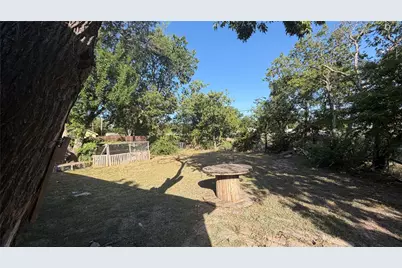 10816 Mandalay Drive, Dallas, TX 75228 - Photo 17