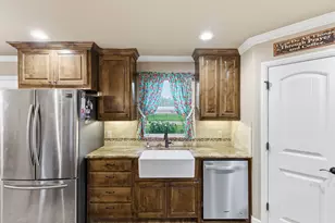1085 Cr 407, Glen Rose, TX 76043 - Photo 15