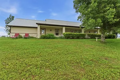1085 Cr 407, Glen Rose, TX 76043 - Photo 3
