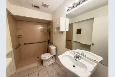 6224 St Leonard Drive, Arlington, TX 76001 - Photo 5