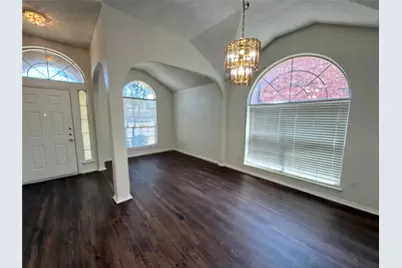 6224 St Leonard Drive, Arlington, TX 76001 - Photo 3