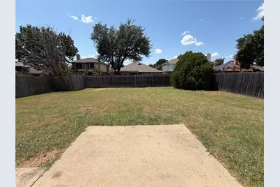 6224 St Leonard Drive, Arlington, TX 76001 - Photo 19