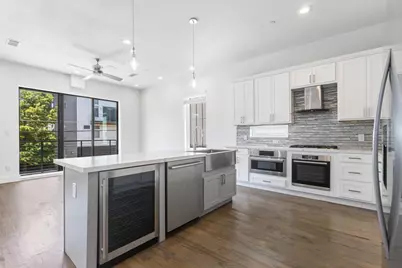 2450 N Garrett Avenue #14, Dallas, TX 75206 - Photo 3