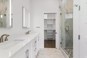2450 N Garrett Ave, Dallas, TX 75206 - Photo 21