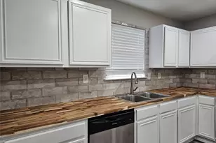 9431 Jill Ln, Dallas, TX 75227 - Photo 7