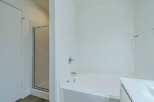 6004 Summerfield, Arlington, TX 76018 - Photo 19