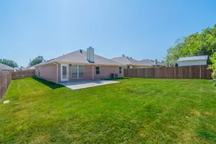 6004 Summerfield, Arlington, TX 76018 - Photo 5