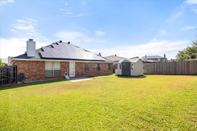 621 Creekview Drive, Burleson, TX 76028 - Photo 29