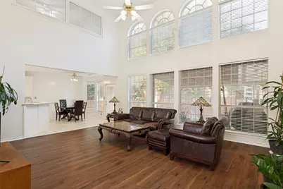 4809 Virginia Woods Drive, McKinney, TX 75071 - Photo 5