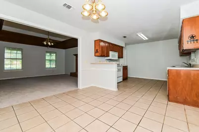 2127 N Village Drive, Bonham, TX 75418 - Photo 9