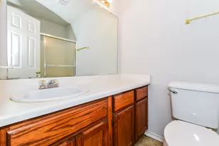 2127 N Village Dr, Bonham, TX 75418 - Photo 15