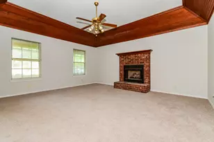 2127 N Village Dr, Bonham, TX 75418 - Photo 3