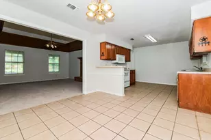 2127 N Village Dr, Bonham, TX 75418 - Photo 9